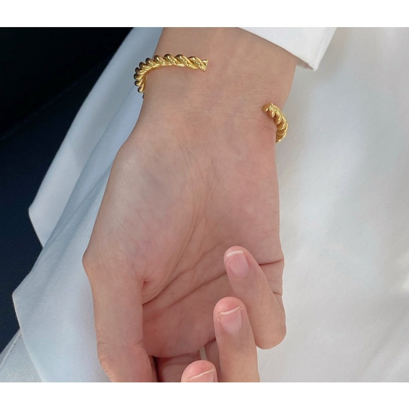 Wholesale Twist Fashion Titanium Steel Bracelet